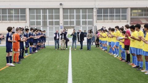 El nuevo c&eacute;sped artificial para el Campo de F&uacute;tbol B del Polideportivo 'El Vincle' de El Campello