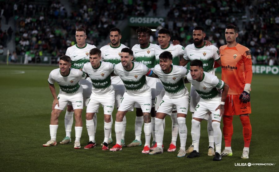 Los duelos directos juegan en contra del Elche Los duelos directos juegan en contra del Elche