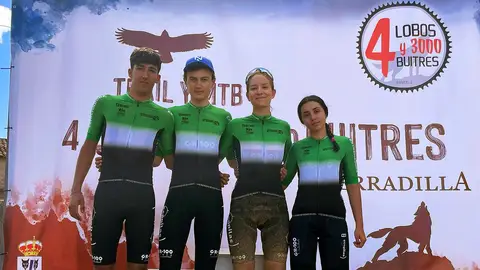 María Del Pozo, Javier Benítez, María Reyes Murillo y Juan Utrero logran cuatro títulos autonómicos de btt maratón en Serradilla María Del Pozo, Javier Benítez, María Reyes Murillo y Juan Utrero logran cuatro títulos autonómicos de btt maratón en Serradilla