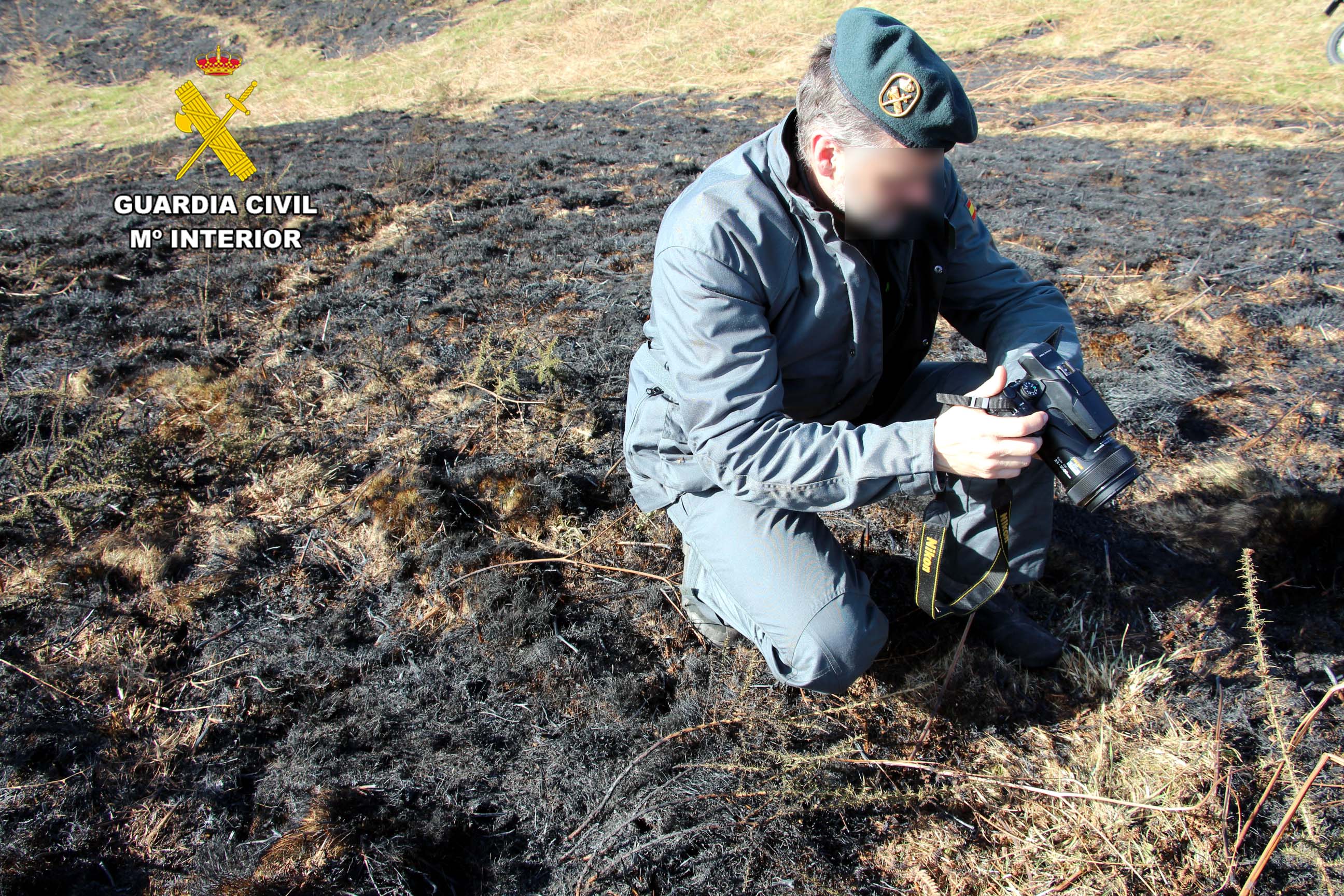 La Guardia Civil investiga al presunto autor de un incendio forestal en Bárcena-Santiurde de Toranzo La Guardia Civil investiga al presunto autor de un incendio forestal en Bárcena-Santiurde de Toranzo