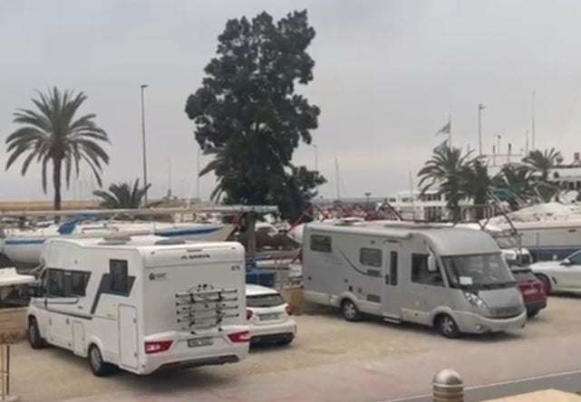El PP de Altea exige al gobierno local que regule urgentemente el aparcamiento de autocaravanas El PP de Altea exige al gobierno local que regule urgentemente el aparcamiento de autocaravanas