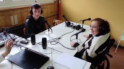 Daniel (sus manos), Marc y Mar&iacute;a