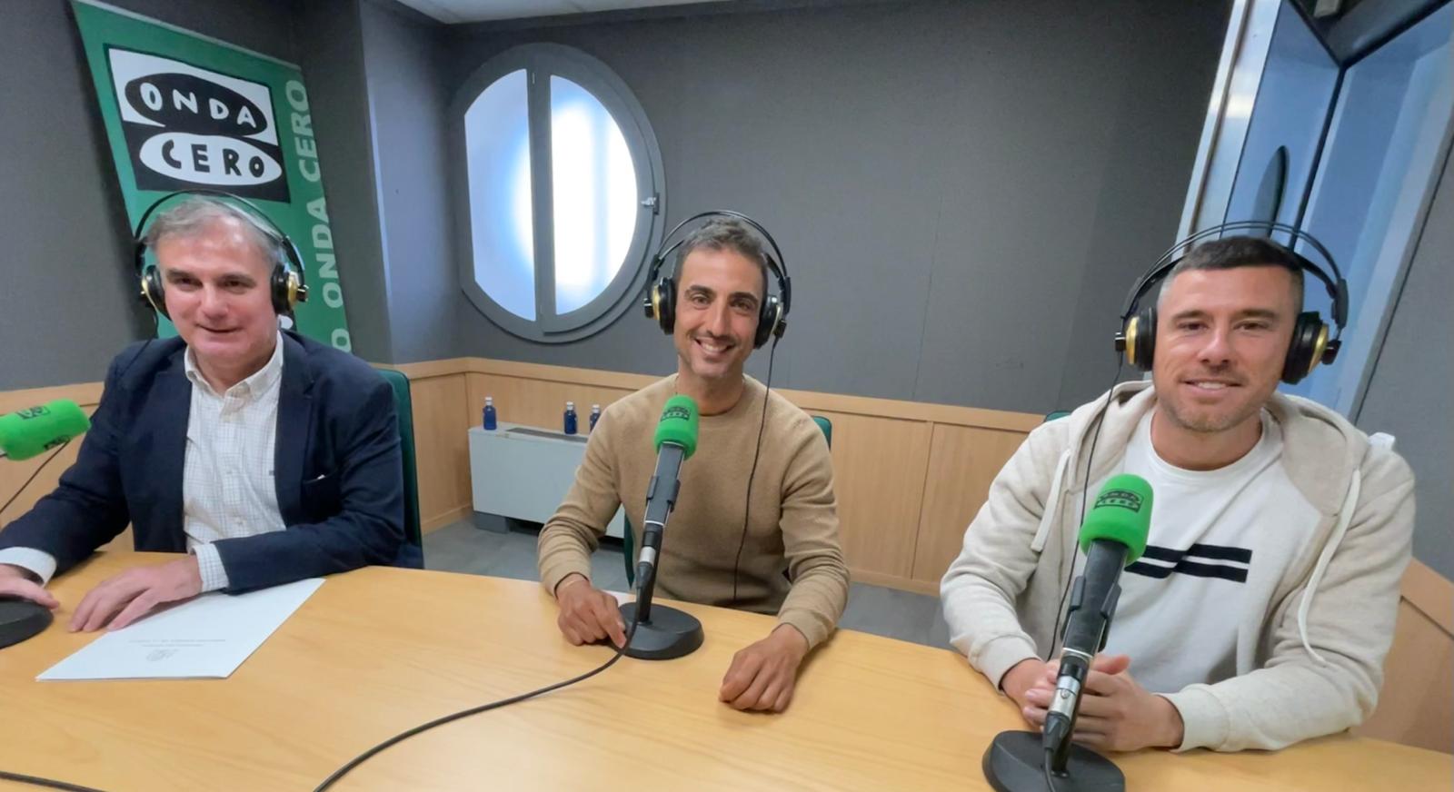 Una discusión de pareja acaba en intento de suicidio en Palma: "El joven amenazaba con tirarse al vacío" Una discusión de pareja acaba en intento de suicidio en Palma: "El joven amenazaba con tirarse al vacío"