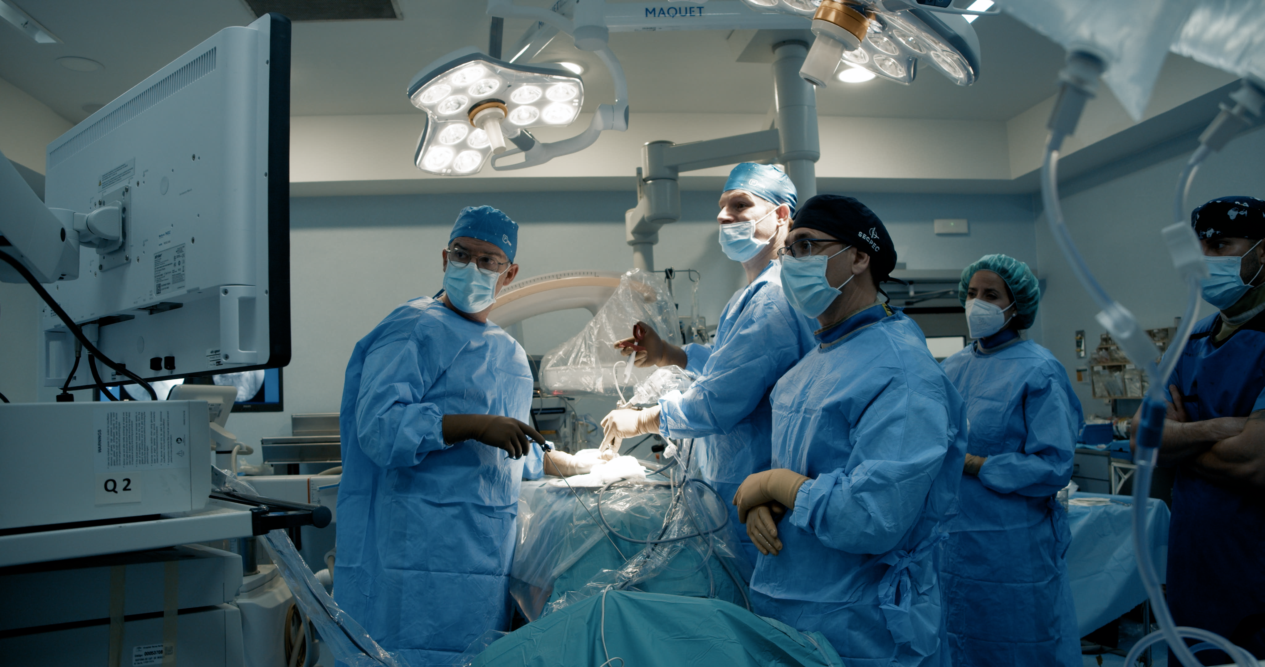 El Hospital Reina Sofía incorpora la cirugía endoscópica en intervenciones de columna El Hospital Reina Sofía incorpora la cirugía endoscópica en intervenciones de columna