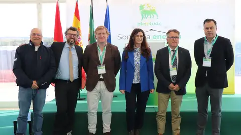 Plenitude construirá su mayor parque fotovoltaico en Badajoz, de 330 MW Plenitude construirá su mayor parque fotovoltaico en Badajoz, de 330 MW