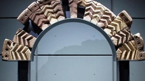 capitel rom&aacute;nico