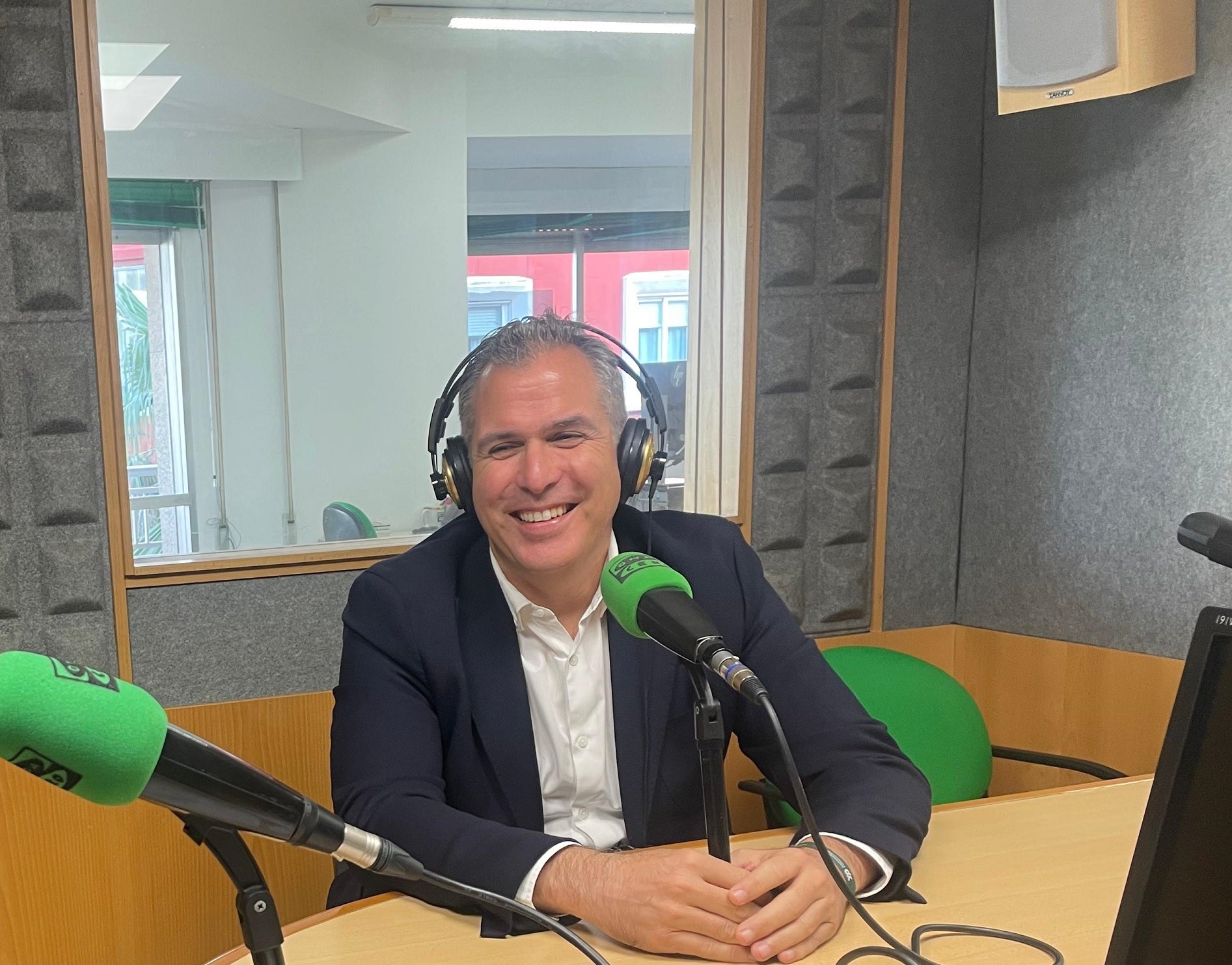 Domínguez: "Lores tiene que dotar de recursos a la policía y reforzar los servicios sociales" Domínguez: "Lores tiene que dotar de recursos a la policía y reforzar los servicios sociales"