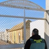  Arrestados dos individuos por robos en 65 panteones del cementerio de Lobosillo