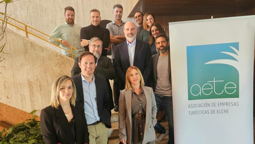 Nueva Junta Directiva de la Asociación de Empresas Turísticas de Elche. 