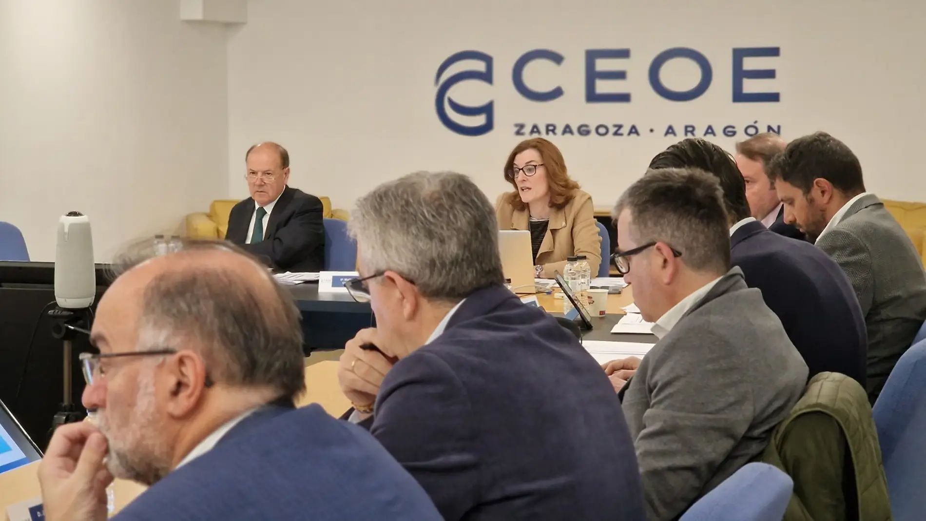 Reunión de la Comisión de Coyuntura Económica y Empresarial de CEOE Aragón