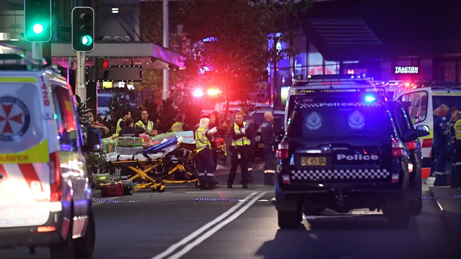 Al menos cinco muertos por un apuñalamiento en un centro comercial de Sidney  | Onda Cero Radio
