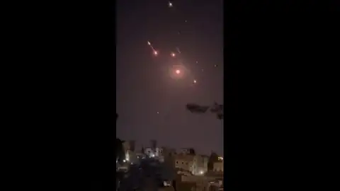 Qué es y cómo funciona la 'Cúpula de Hierro' de Israel, el escudo antimisiles que neutralizó el ataque de Irán Qué es y cómo funciona la 'Cúpula de Hierro' de Israel, el escudo antimisiles que neutralizó el ataque de Irán