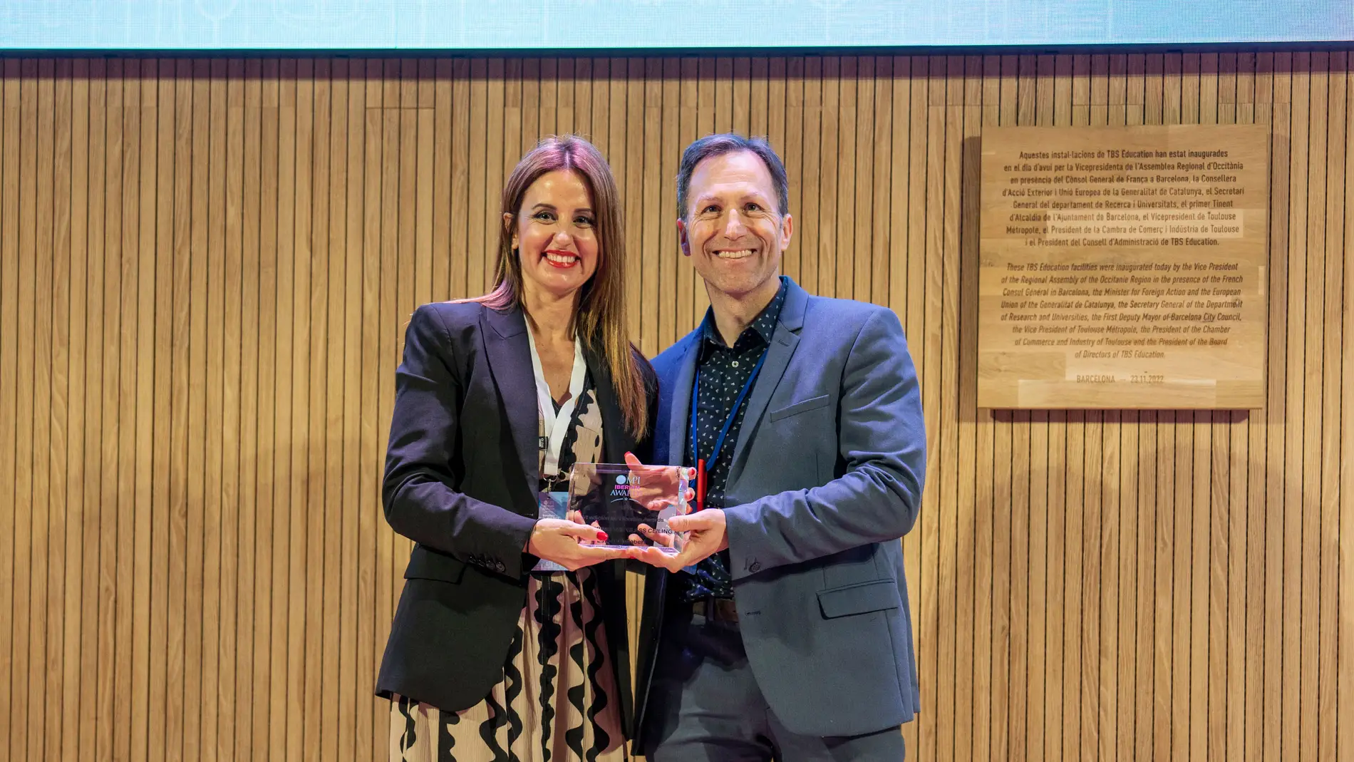 La ilicitana Esther Guilabert, recogiendo el premio de la MPI Iberian Chapter