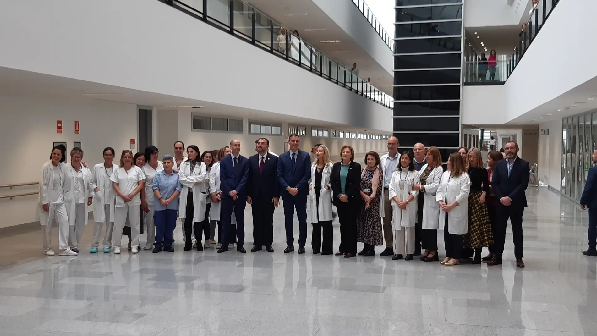 Pedro Sánchez anuncia en Asturias la extensión del cribado neonatal