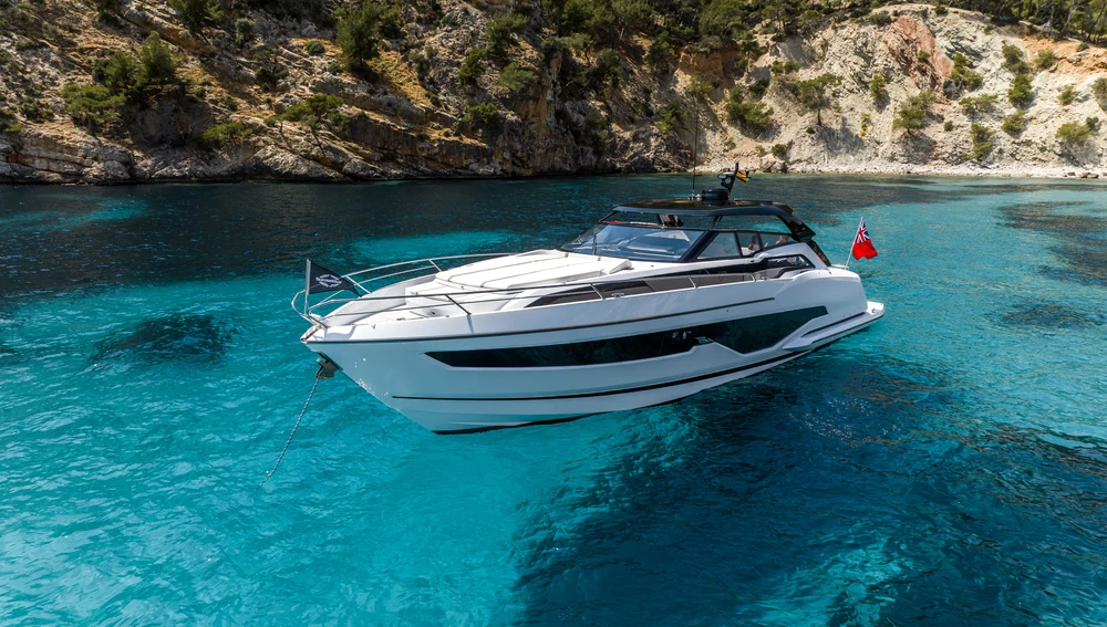 El nuevo modelo de yate Superhawk 55 de Sunseeker. El nuevo modelo de yate Superhawk 55 de Sunseeker.