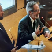 José Lomas, junto a su abogado, durante el juicio en la Audiencia Provincial de Ciudad Real José Lomas, junto a su abogado, durante el juicio en la Audiencia Provincial de Ciudad Real