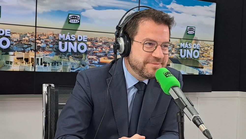 Pere Aragonès, con Carlos Alsina en ‘Más de uno’: “Atendiendo a los antecedentes, un primer ‘no’ del PSOE no es una respuesta con la que me voy a conformar” Pere Aragonès, con Carlos Alsina en ‘Más de uno’: “Atendiendo a los antecedentes, un primer ‘no’ del PSOE no es una respuesta con la que me voy a conformar”