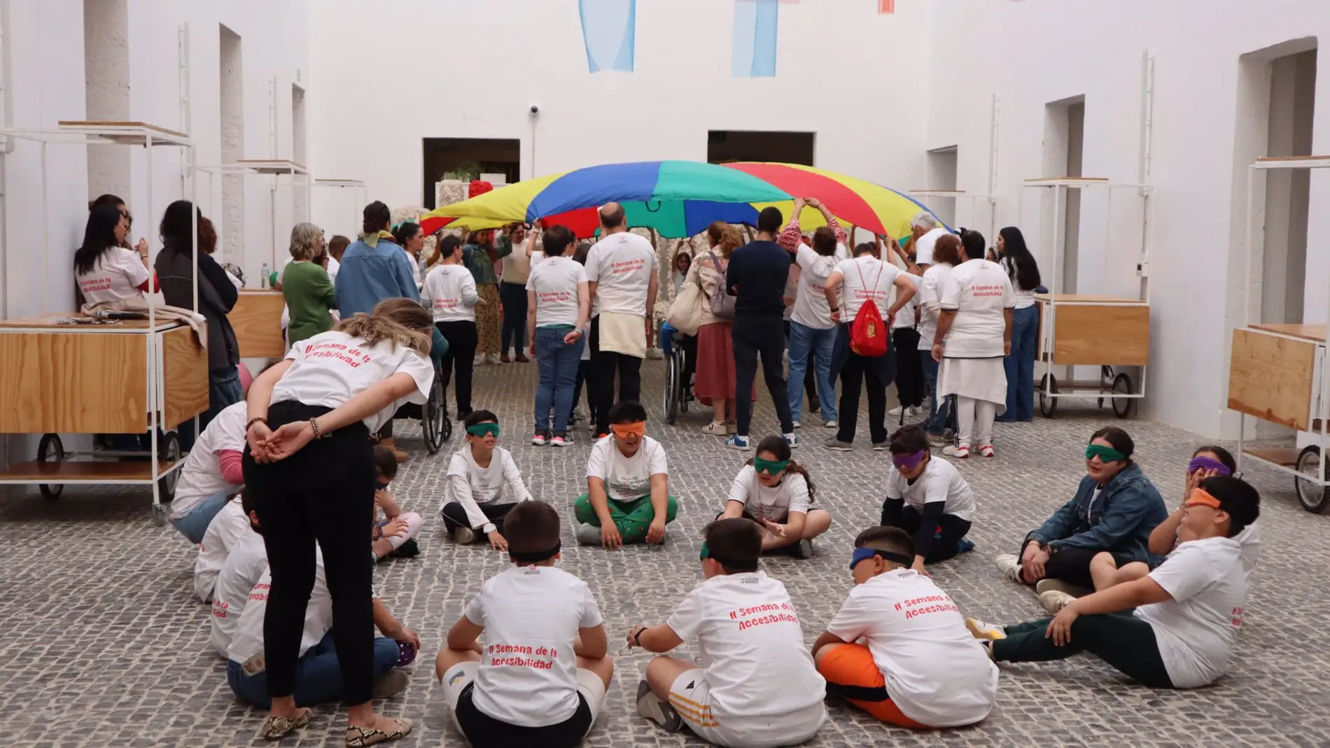 Casi un centenar de personas participan en las actividades de concienciación de la Semana de la Accesibilidad en Badajoz