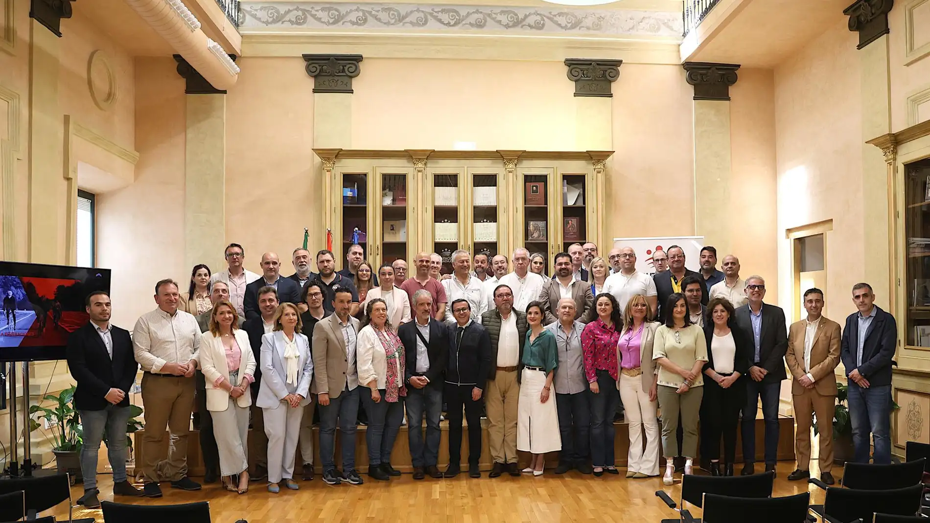 El presidente de Diputación de Badajoz anima a organizar pruebas deportivas nacionales e internacionales en la provincia