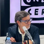 Lluís Mijoler, als estudis d'Onda Cero Catalunya. Lluís Mijoler, als estudis d'Onda Cero Catalunya.