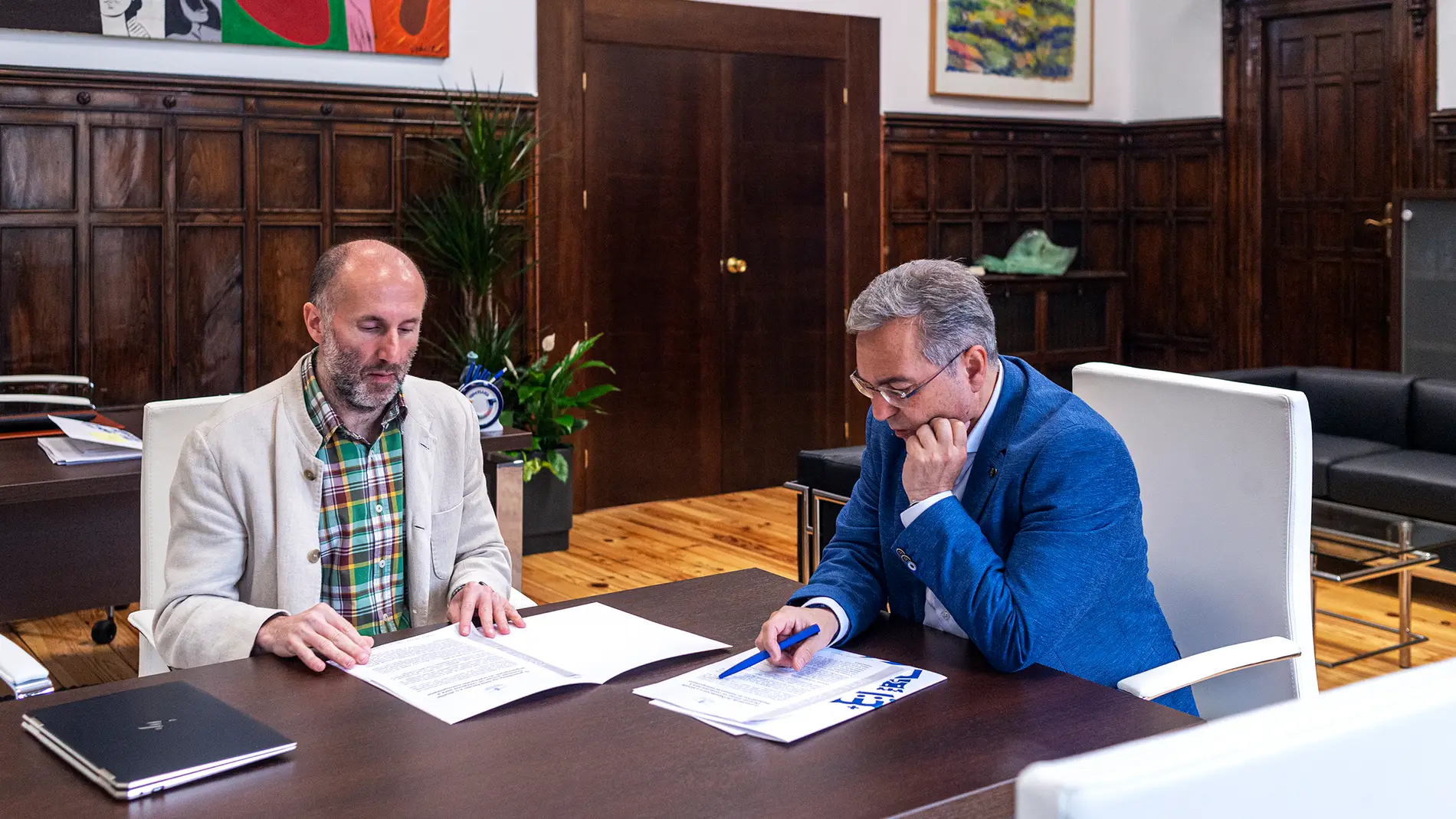 Luis Menor e Jácome inician os contactos para a implantación do transporte metropolitano