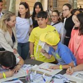 La consejera de Educación visita el XVII Encuentro Juvenil EDUCATIVA del Colegio San José de Villafranca de los Barros