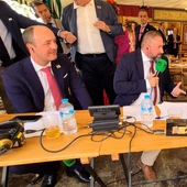 José Manuel Jiménez y Carlos Hidalgo, en el programa especial desde la Feria de Abril. José Manuel Jiménez y Carlos Hidalgo, en el programa especial desde la Feria de Abril.