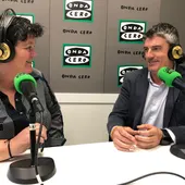 El alcalde de la Vila Joiosa, Marcos Zaragoza, con nuestra compañera Marta Llinares. El alcalde de la Vila Joiosa, Marcos Zaragoza, con nuestra compañera Marta Llinares.