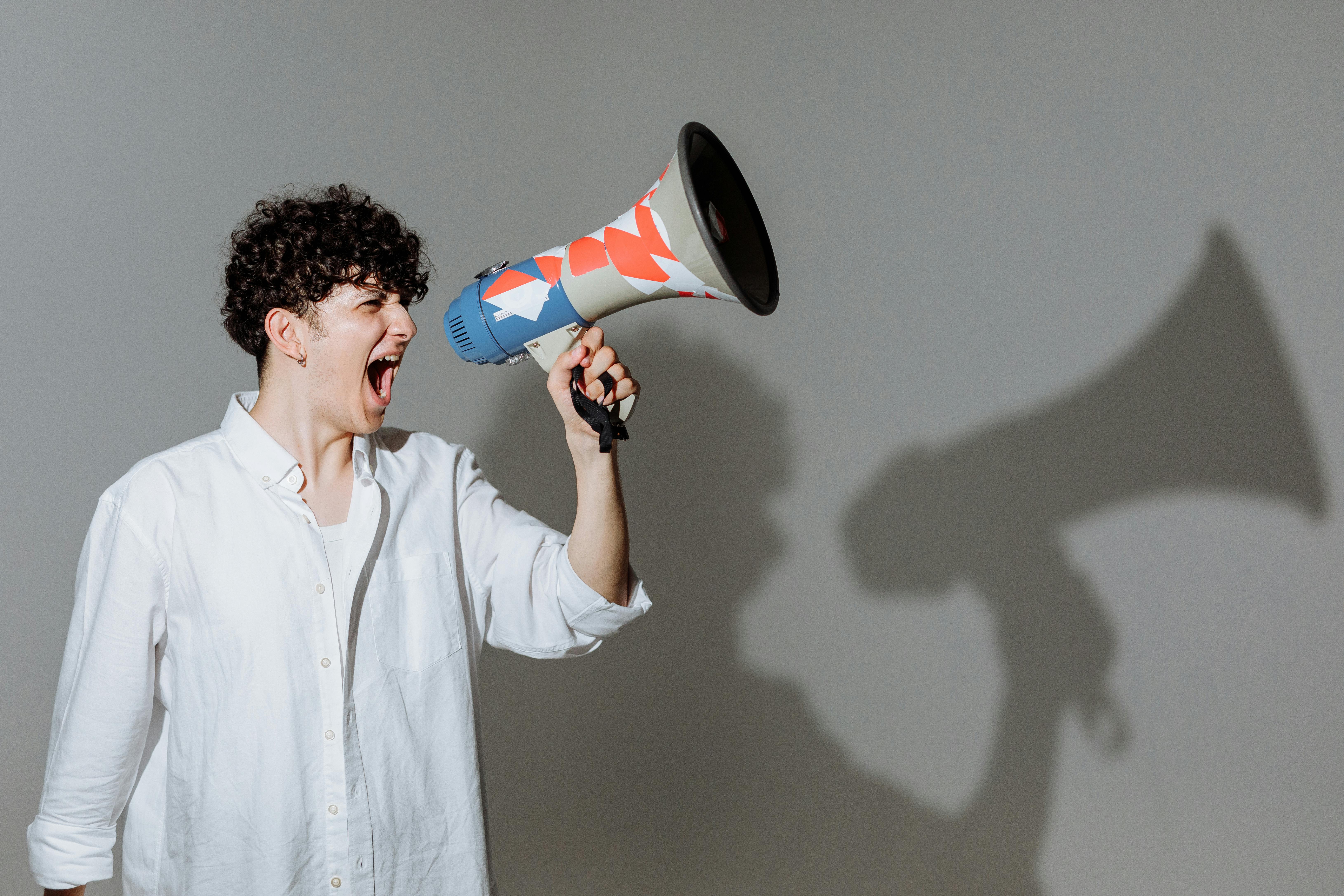 Consejos para cuidar la voz Consejos para cuidar la voz