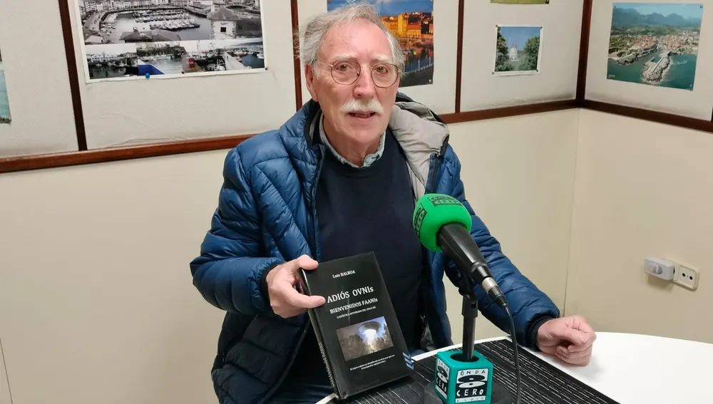 Luis Balboa presenta su primer libro sobre Ovnis el viernes en el Casino de Luarca.