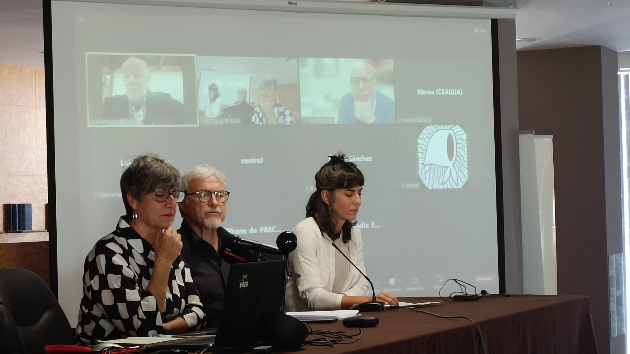 La familia de Teófilo del Valle pide a la Justicia española que investigue su muerte en Elda en 1976 a disparos de ‘los grises’ La familia de Teófilo del Valle pide a la Justicia española que investigue su muerte en Elda en 1976 a disparos de ‘los grises’