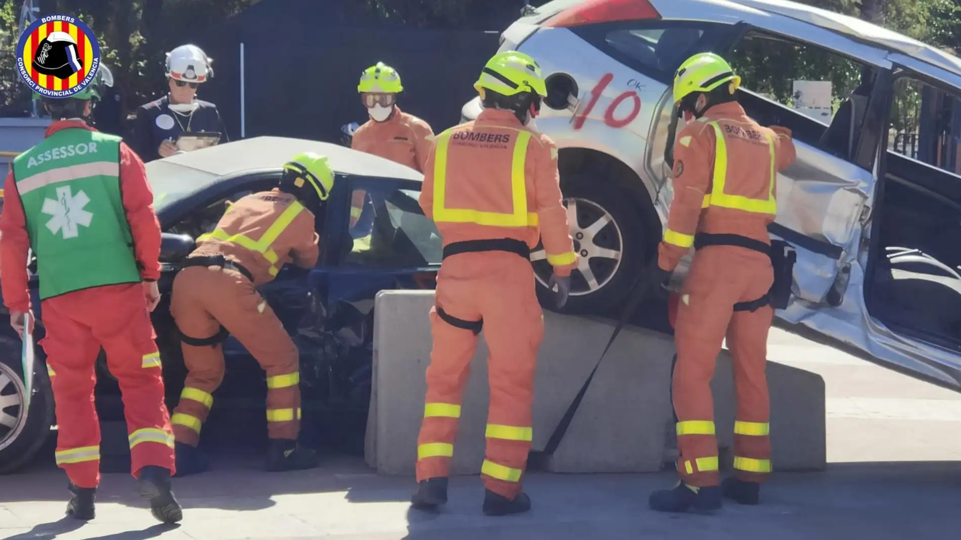 Torrent acoge el encuentro de rescates en accidentes de tráfico del Consorcio de Bomberos