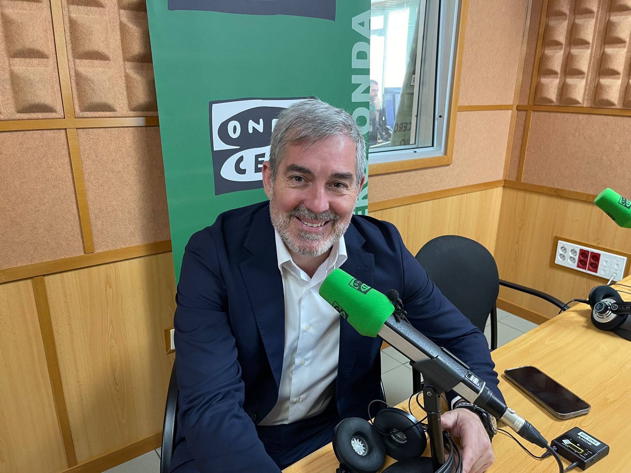 Canarias subirá el IGIC de las pernoctaciones de turistas si el sector no mejora los salarios Canarias subirá el IGIC de las pernoctaciones de turistas si el sector no mejora los salarios