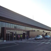 El Aeropuerto de Badajoz tendrá una frecuencia semanal más con Barcelona el próximo año. El Aeropuerto de Badajoz tendrá una frecuencia semanal más con Barcelona el próximo año.