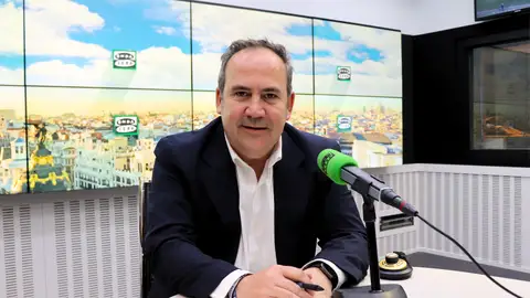 Juan de Dios Colmenero, Jefe de Nacional de Onda Cero Juan de Dios Colmenero, Jefe de Nacional de Onda Cero