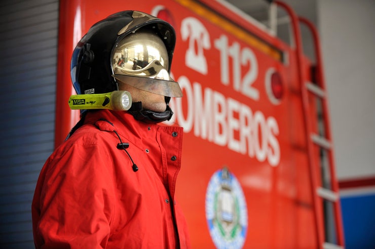Dos fallecidos en un trágico incendio en Ajangiz (Bizkaia) Dos fallecidos en un trágico incendio en Ajangiz (Bizkaia)