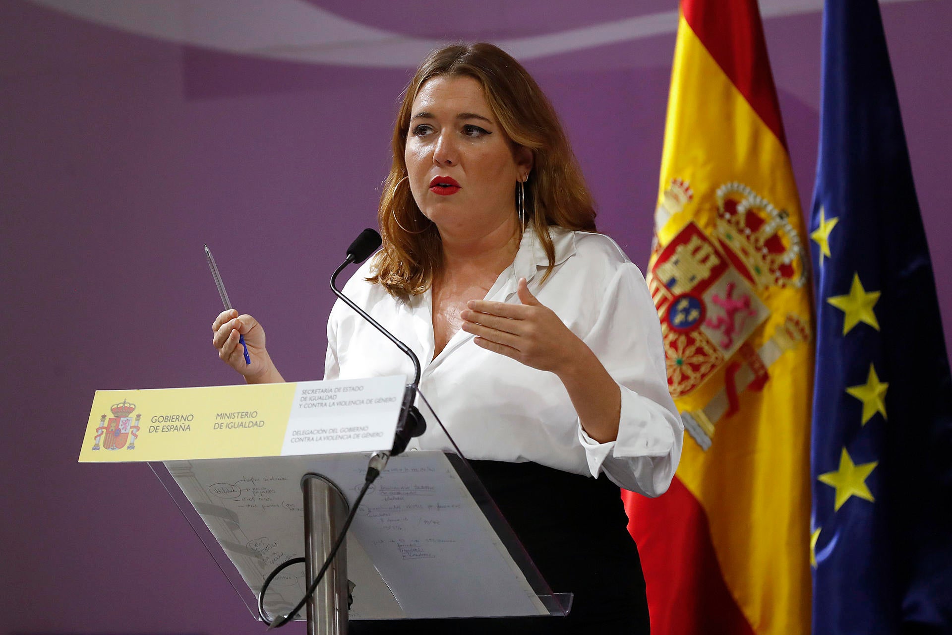 Condenan a Rodríguez 'Pam' a pagar 10.500 euros a la expareja de María Sevilla por llamarle "maltratador" Condenan a Rodríguez 'Pam' a pagar 10.500 euros a la expareja de María Sevilla por llamarle "maltratador"