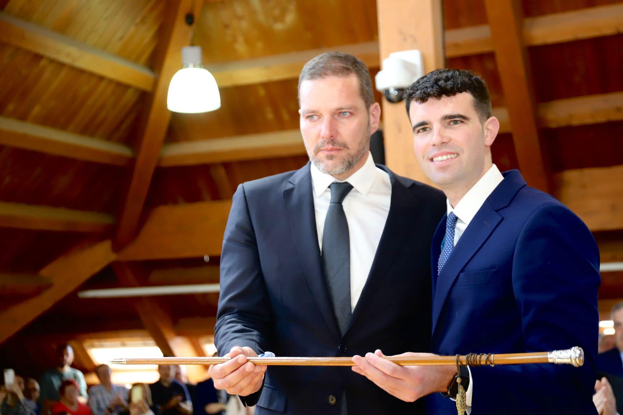 Gonzalo Louzao: "Enviarei cartas a todas as Administracións para retomar asuntos pendentes na Estrada, pero ao conselleiro de Cultura enviareille un whatsapp" Gonzalo Louzao: "Enviarei cartas a todas as Administracións para retomar asuntos pendentes na Estrada, pero ao conselleiro de Cultura enviareille un whatsapp"