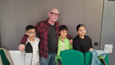 El conserje del Rey Pelayo se jubila después de 40 años El conserje del Rey Pelayo se jubila después de 40 años