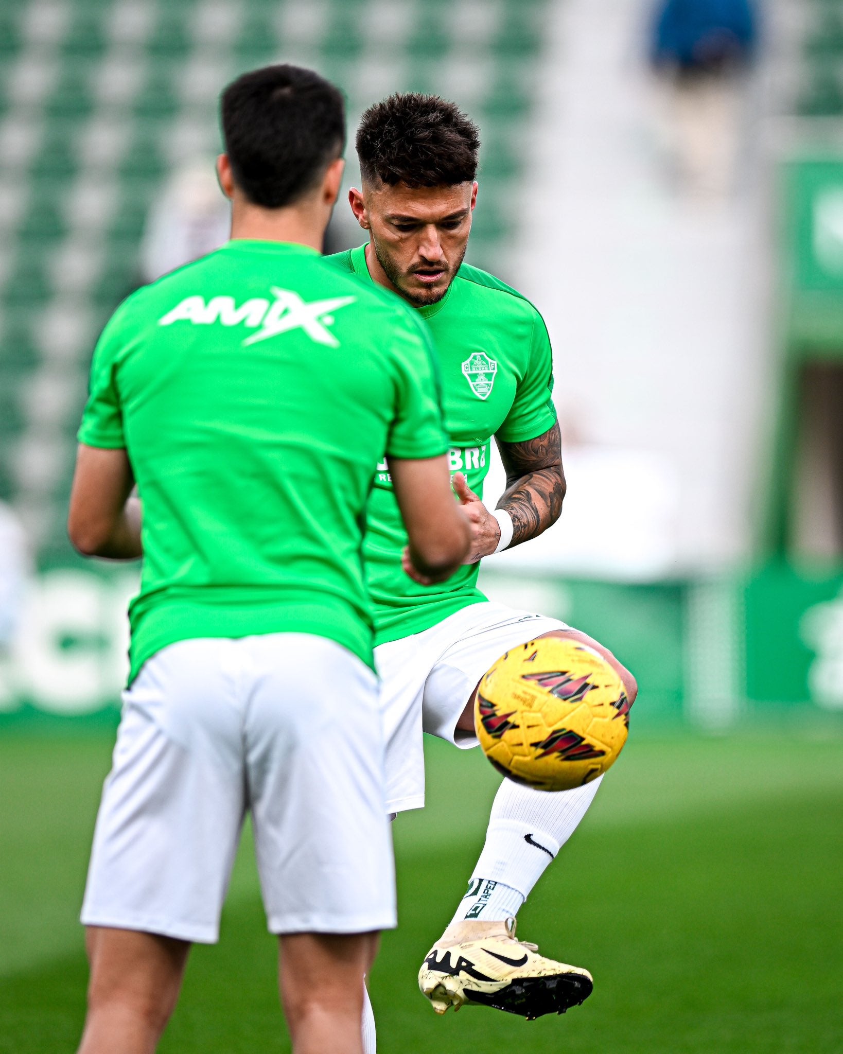 Josan, baja en el Elche para la final de Anduva Josan, baja en el Elche para la final de Anduva