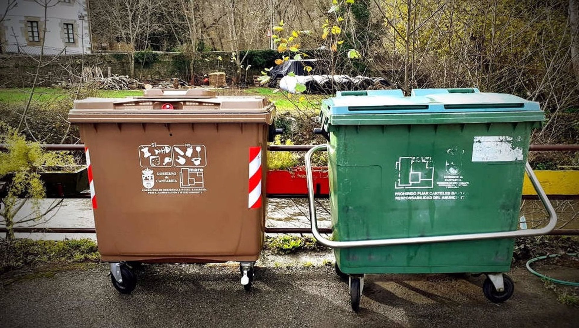 Torrelavega será el primer municipio de Cantabria en poner cerraduras a los contenedores de basura orgánica Torrelavega será el primer municipio de Cantabria en poner cerraduras a los contenedores de basura orgánica