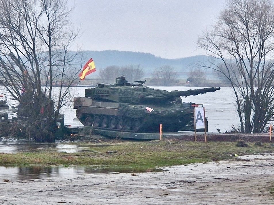 Muere un militar de 43 años destinado en Ceuta durante unas maniobras con fuego real en Polonia Muere un militar de 43 años destinado en Ceuta durante unas maniobras con fuego real en Polonia