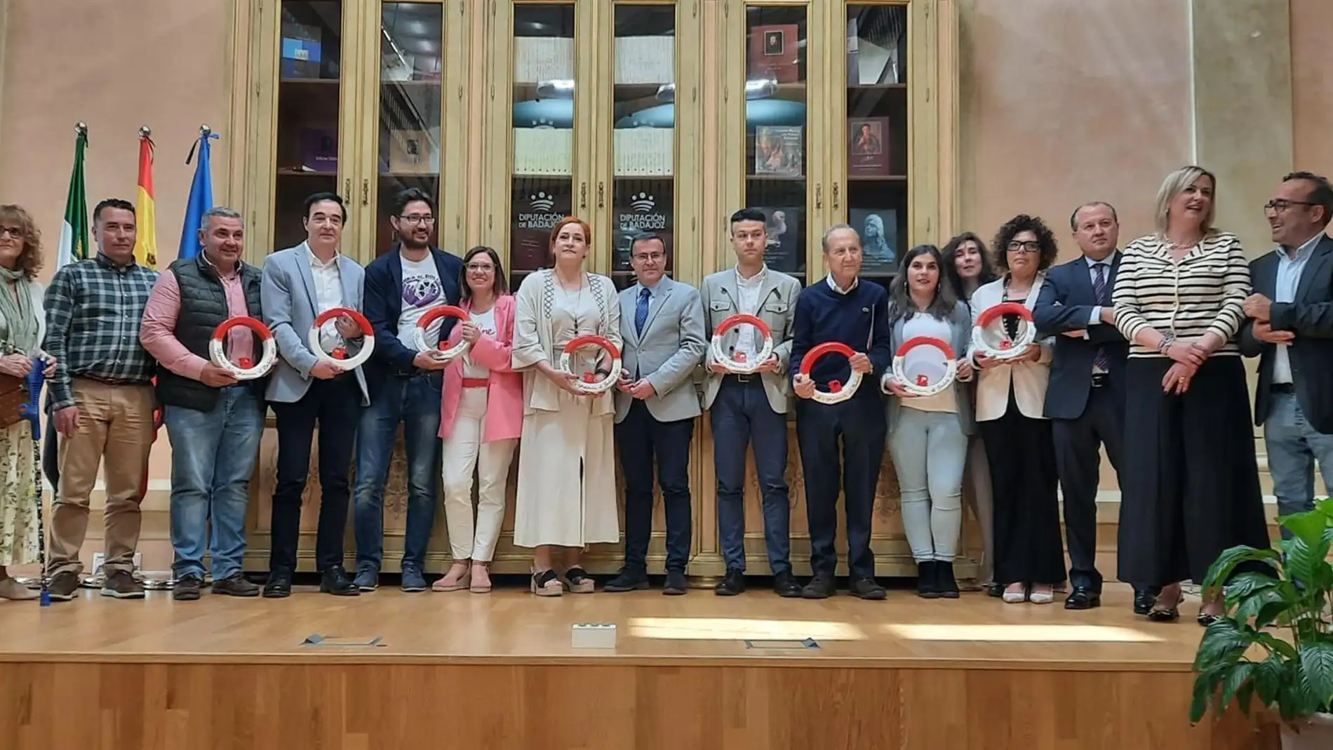 La Diputación de Badajoz reconoce con sus Premios a la integración, el emprendimiento, el talento joven de la provincia pacense