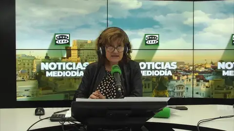 Elena Gijón: "Deseando escuchar a Yolanda Díaz" Elena Gijón: "Deseando escuchar a Yolanda Díaz"