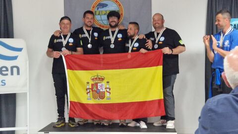 El Club de Pesca Deportiva 'Bah&iacute;a de Guardamar', subcampeones en el XVI Campeonato del Mundo disputado en Ibiza