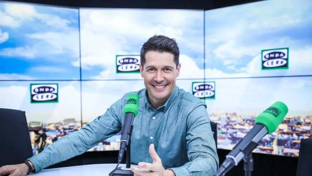 Jaime Cantizano y todo su equipo de 'Por fin no es lunes' visitan Ibiza el 4 de mayo Jaime Cantizano y todo su equipo de 'Por fin no es lunes' visitan Ibiza el 4 de mayo