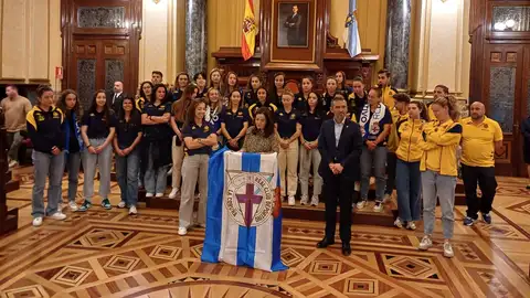 Recepción al Deportivo ABANCA en María Pita Después de conseguir el ascenso a la Liga Femenina.