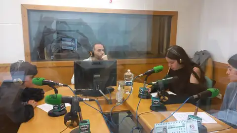 Jofre Macià, Xavier Blanco, Helena Tor i Laia Rius Jofre Macià, Xavier Blanco, Helena Tor i Laia Rius