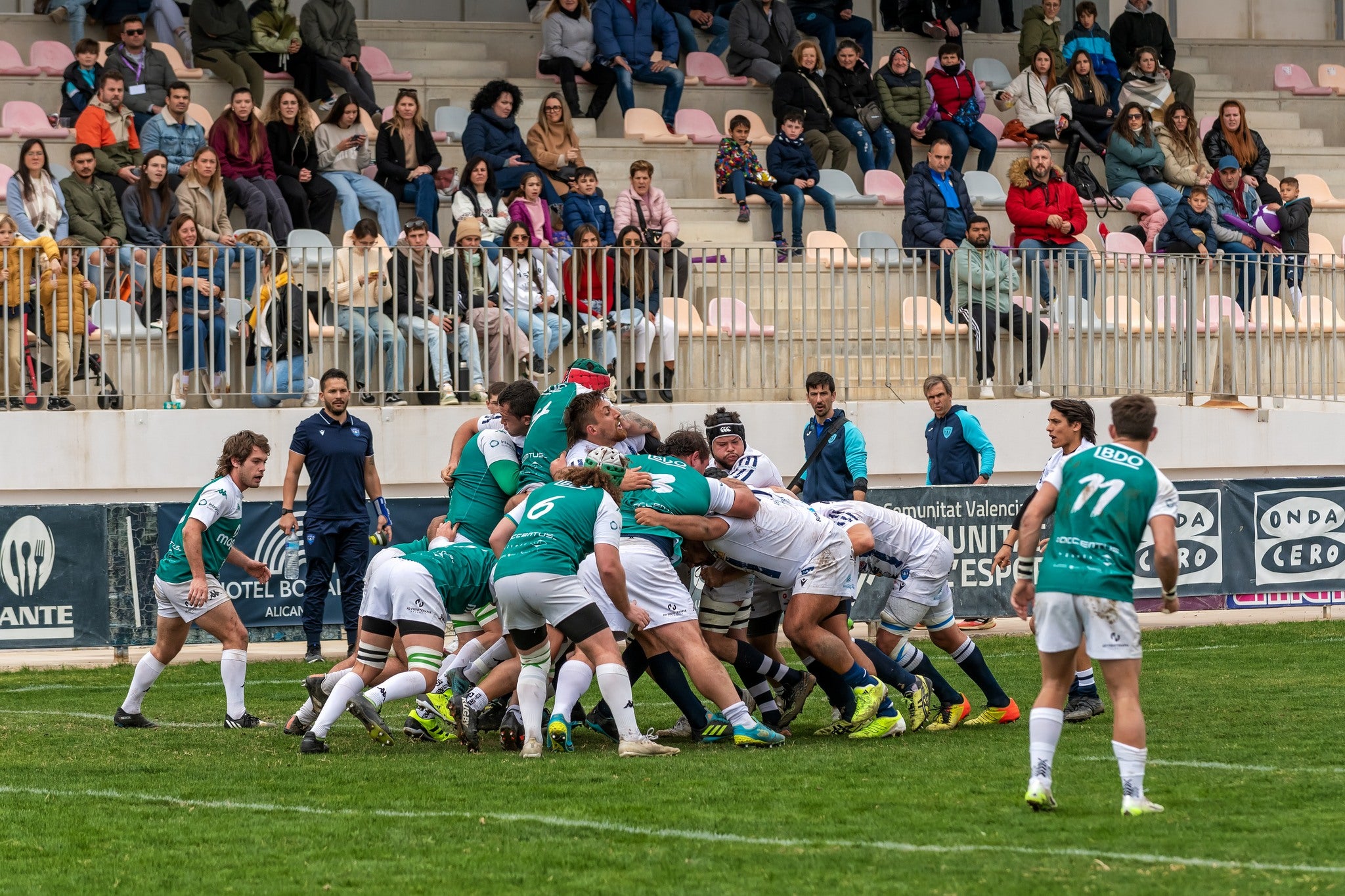 El Huesitos Rugby la Vila se enfrenta el sábado a una semifinal decisiva para el ascenso El Huesitos Rugby la Vila se enfrenta el sábado a una semifinal decisiva para el ascenso