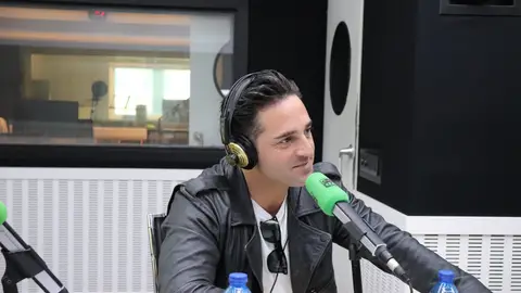 David Bustamante en 'Más de uno' David Bustamante en 'Más de uno'